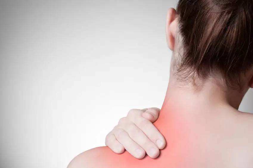 肩痛只是过度劳累所致大夫可能和这四种疾病有关