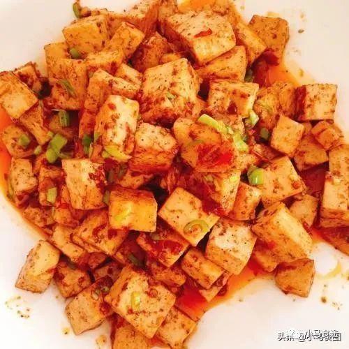 豆腐在家都怎么吃呢？，11种花式拌豆腐你喜欢吗？