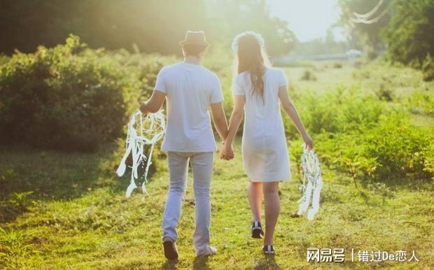 男人不爱，他不会说离婚，而是用这些方式逼你离婚，女人别骗自己