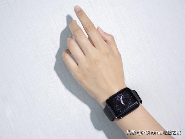 OPPO Watch 2图赏：智能和续航完全同时兼顾