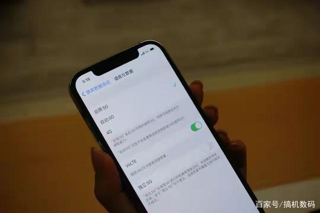 跌价1100元，5纳米芯片+5G全网通+iOS15，热销iPhone重回低价