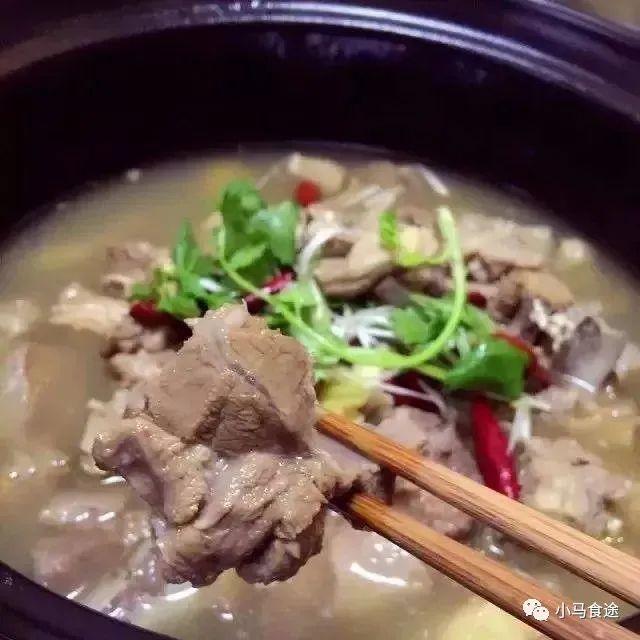 榆林豪华大菜——铁锅炖羊肉