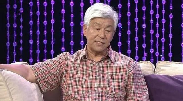 张洪杰：年轻时被妻子骗婚，晚年被子女啃老，如今75岁仍拼命拍戏