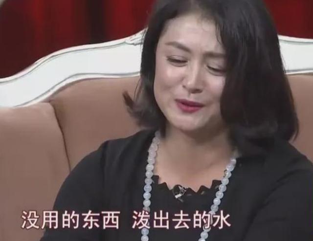 章子怡悼念、小沈阳不舍，赵本山妻妹于月仙去世，为病弟不要孩子