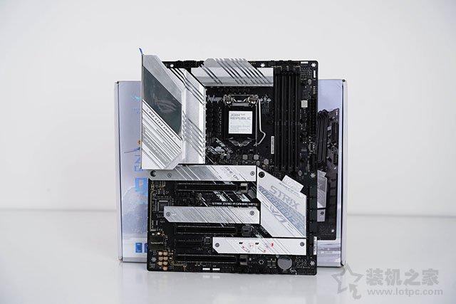 高颜值雪武战姬纯白主题，i7 11700K配RTX3070水冷主机方案