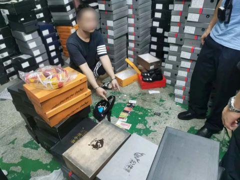 4000多双假鞋被查获，全是大牌！快自查，已有街坊中招……