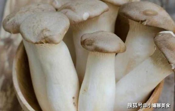 这菜我家隔三差五做一次，方法简单，营养丰富孩子抢着吃比肉香