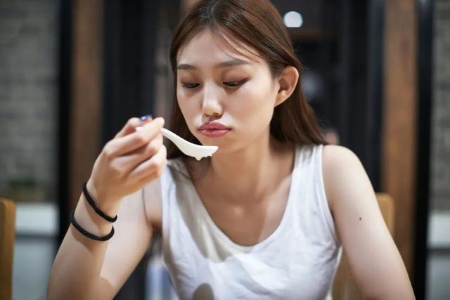 女性贫血该吃什么？建议常吃这9种食物，补血、白肤、美容又养颜