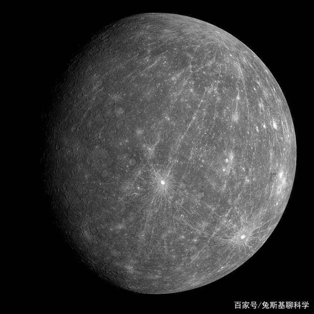 太阳直径比水星大285倍，从水星上看太阳有多大？结果很意外