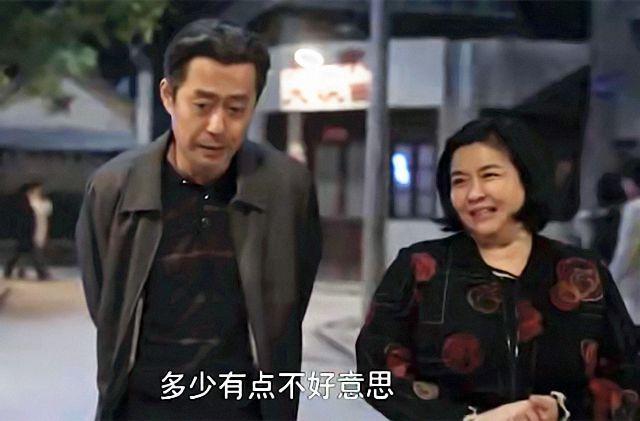 《乔家的儿女》曲阿英结局：赖在老屋不走，乔一成一句话让她连夜搬走