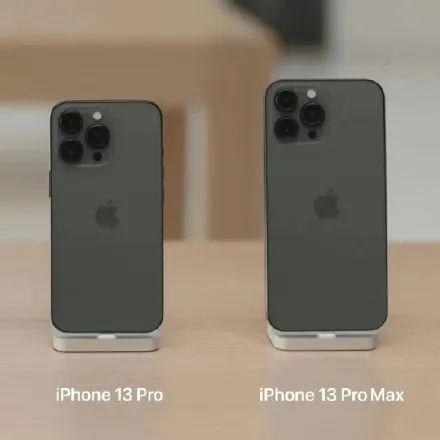 iPhone 13全系列真机实拍，新配色有点好看！