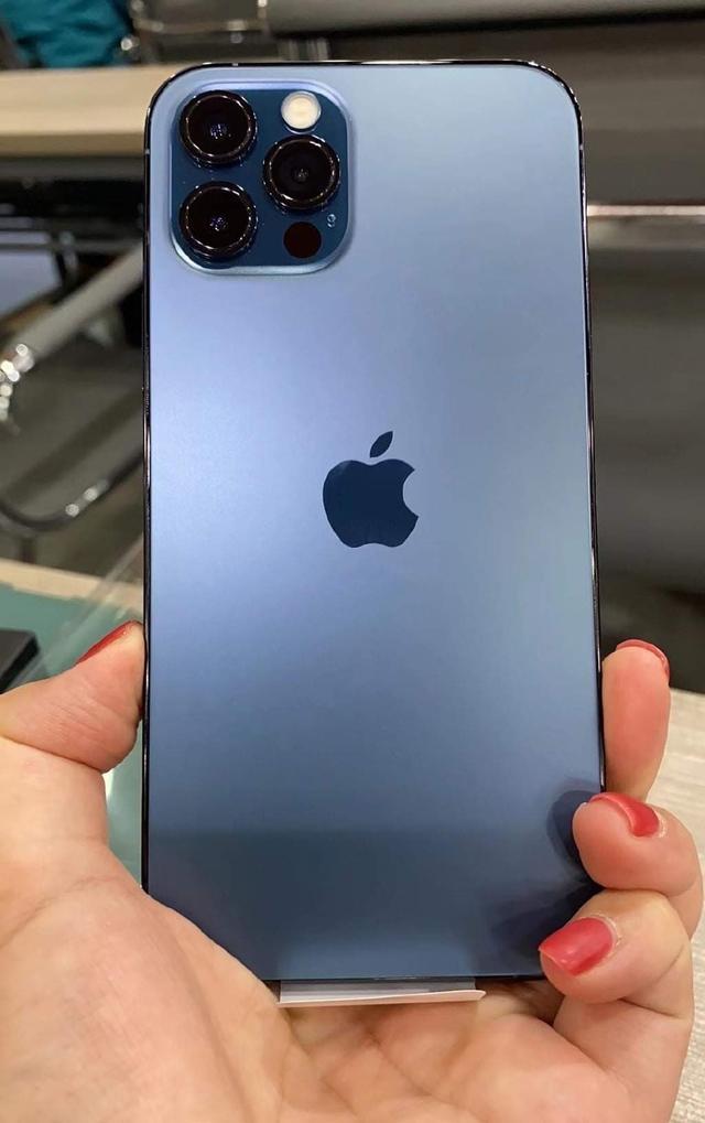 差价1000块钱，iPhone 12 Pro和iPhone 13 Pro谁更值得购买？