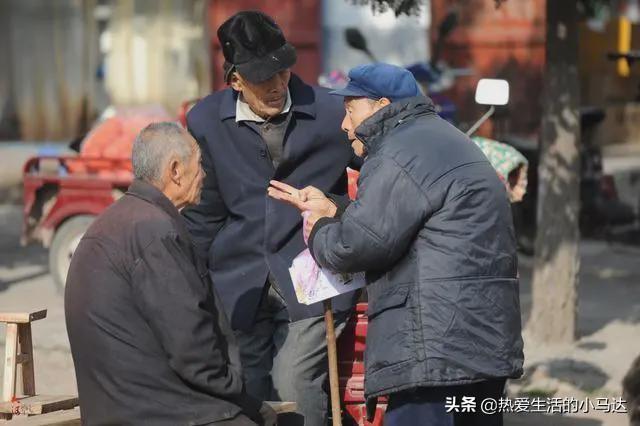 76岁老人倾诉：去养老院住了半年后，我发现，在那养老就是活受罪