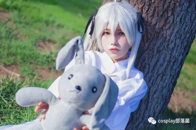 cos:缘之空穹妹白裙cos正片