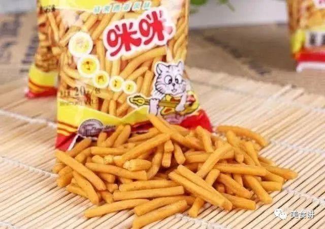 中国最“好吃”的6种零食，你要是全吃过，请收下我的“膝盖”