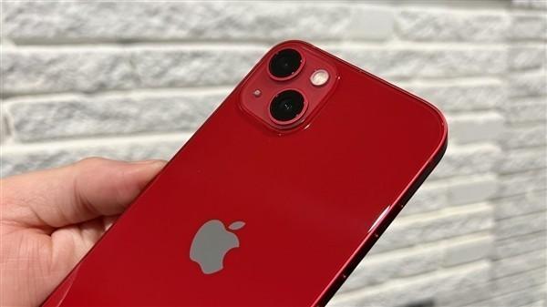 iPhone 13相机测试：双摄反超三摄12 Pro