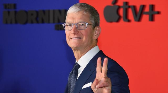 苹果新机大卖后，库克终于祭出大杀器，一次性替换35家中国企业