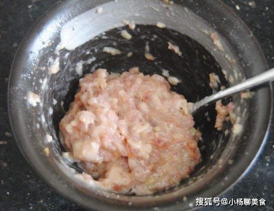 煮丝瓜汤时容易发黑？多加这一步，味道清甜美味不发黑，好喝过瘾