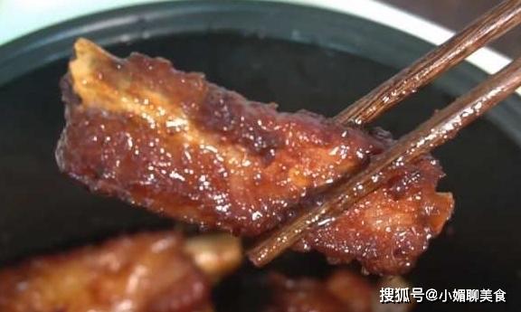 懒人就爱这样做肉，有电饭煲就可以轻松搞定，和煮粥一样简单