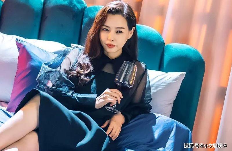 《一个女人》真正的美娜在哪？赵妍珠什么时候被发现？