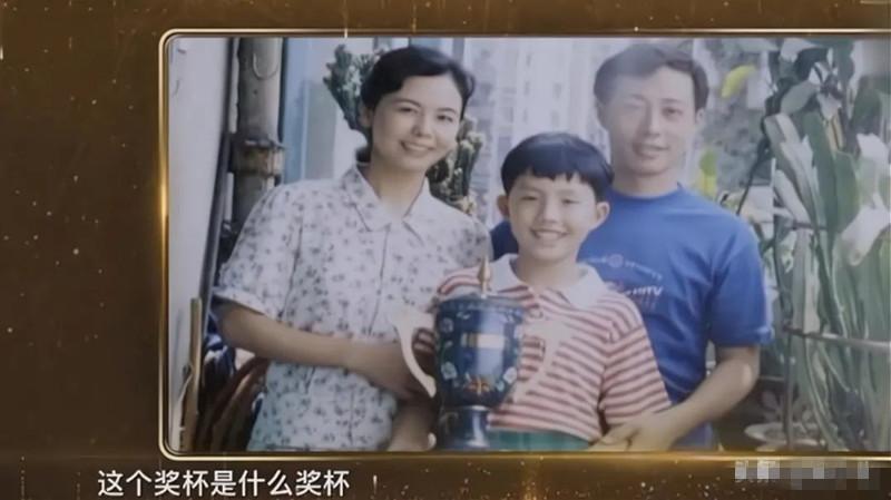 畸形的母爱：看李云迪妈妈是如何一步一步将儿子亲手推向万丈深渊