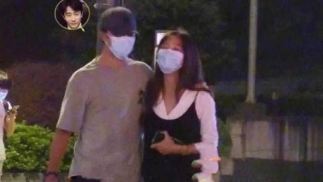 黄轩携女友见家长被猜有好事，受访回应婚姻：没特别期待也不排斥