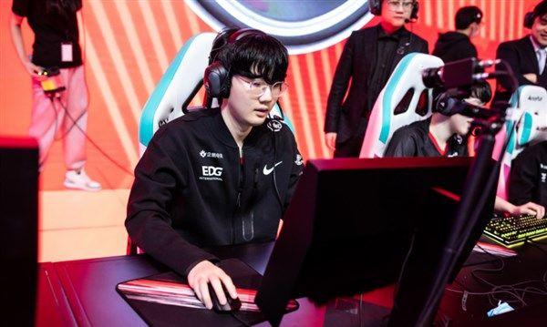 |LOL：PDD格局真大,自称RNG粉丝,然后呼吁网友别拿EDG韩援说事