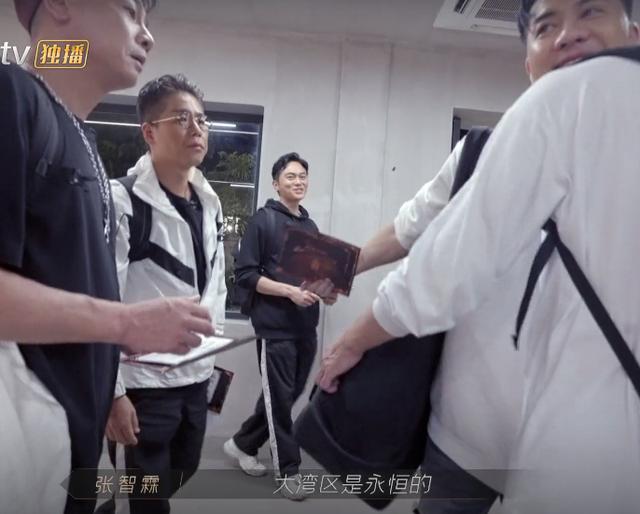 梁汉文被淘汰，张智霖说“大湾区是永恒”，黄贯中不舍瑞奇被淘汰