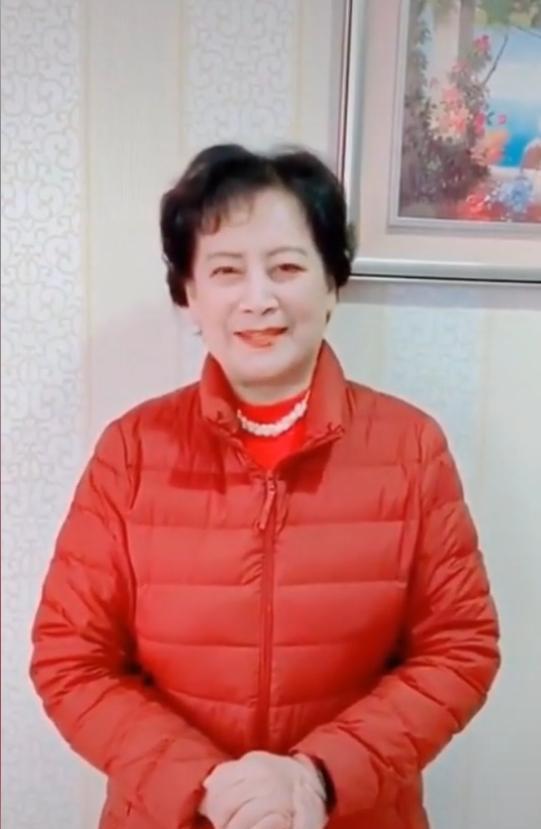 “观音”左大玢近照曝光，77岁变样仍美丽，丈夫帅气是影帝之师