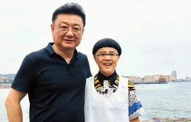 刘纯燕晒30年前后的对比照，与王宁婚后生活美满中有遗憾