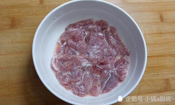 三鲜肉片汤，做法简单但是营养价值却不简单，你喜欢吗？