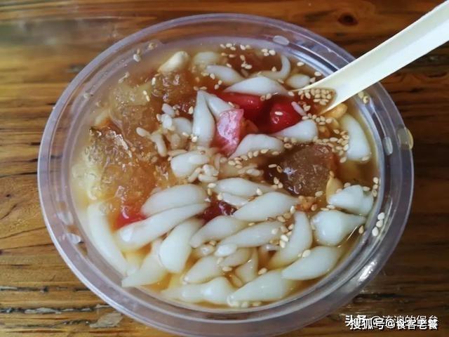 筷子“夹不起来”的6大食物，花生米难度一般，都能夹的太牛