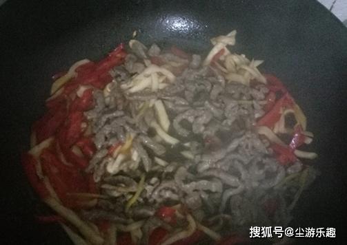 炒米粉时，不要直接下油锅，提前做好这2点，粉丝顺滑入味不粘锅