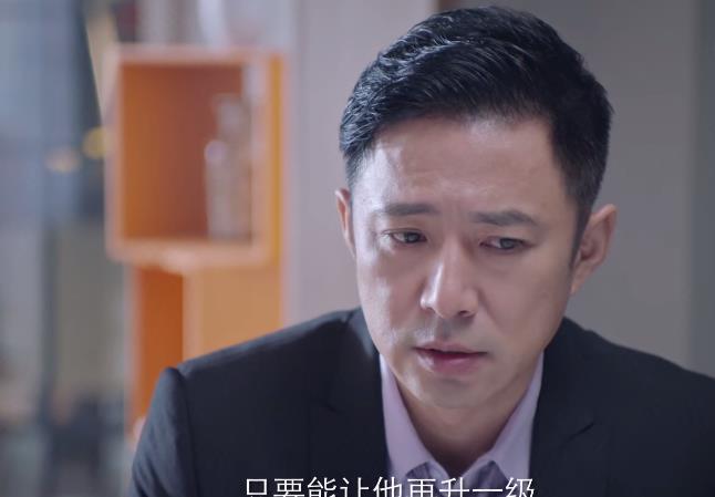 6破收视纪录！本以为《突围》是反腐封神之作，观众骂声却变大