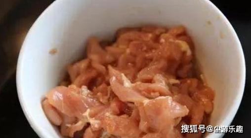 20年大厨总结4个炒肉技巧！不管炒什么肉，出锅滑嫩爽口不发柴！