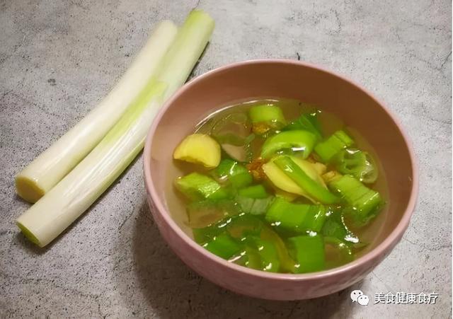 包子好吃，调馅是关键，记住“4用2不用”，包子饱满多汁味道香