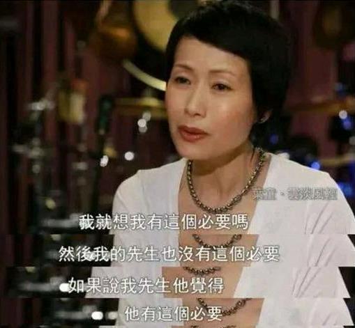 原谅花心丈夫，32年丁克婚姻，57岁叶童，她的深爱有多厚重？