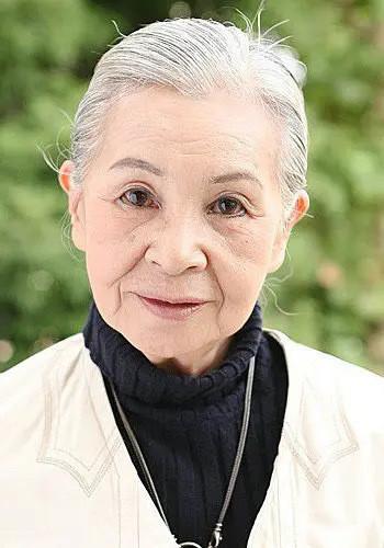 著名电影服装设计大师和田惠美去世，曾与多位中国导演合作，抱病参与《第一炉香》