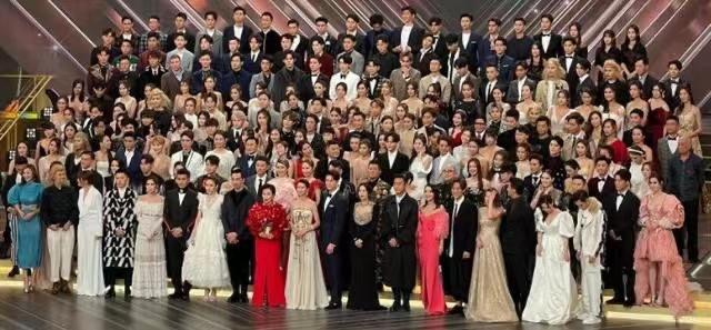 TVB55周年台庆，近200位艺人参加，亮点频出