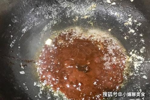 鸡肉这样炒，简直太好吃了，春天要常吃，增强体质，不闹病不发胖