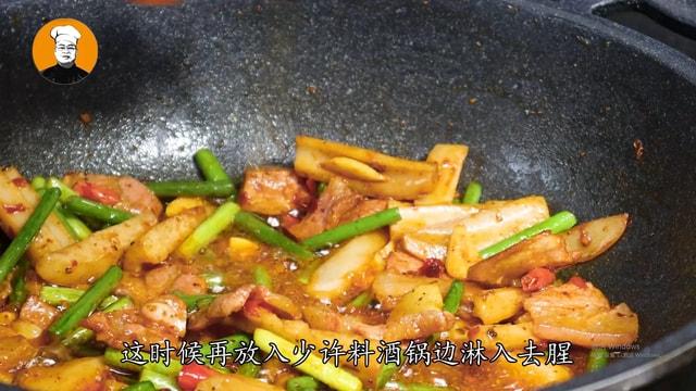 豆皮这个做法百吃不厌，干香入味，开胃下饭，上桌就光盘，解馋