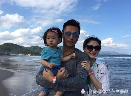 大S和汪小菲结婚10年，育有一双儿女，他们为何会离婚