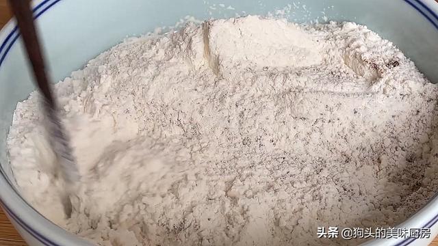 平时没事多吃黑米，88老奶奶教我一个做法，粗粮细作好消化，真香