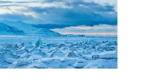 极地冰融化 会改变地球地壳