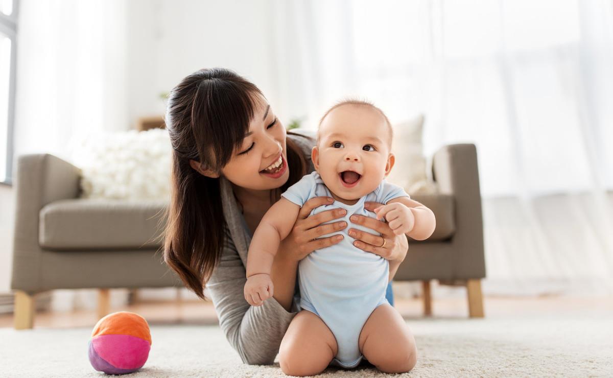 坐月子想让婆婆照顾，婆婆留在外地女儿家不回，三年后儿媳释怀了