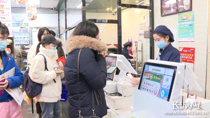 消费新热点|3个月8家店 罗森便利店激发消费新活力