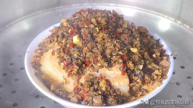 难怪饭店的扣肉那么好吃，原来技巧很简单，学会了给家人露一手