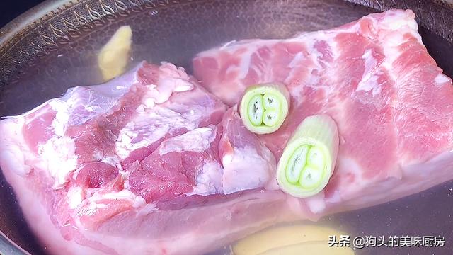 难怪饭店的扣肉那么好吃，原来技巧很简单，学会了给家人露一手