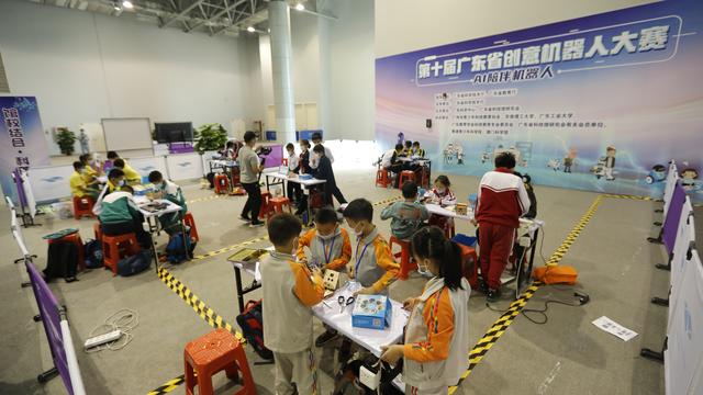第十届广东省创意机器人大赛成功举办，AI陪伴机器人创意多