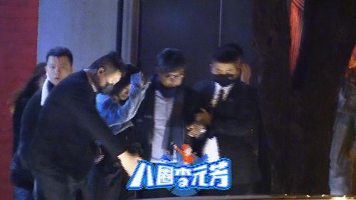 李湘王岳伦离婚 王岳伦又被曝三天会两女？